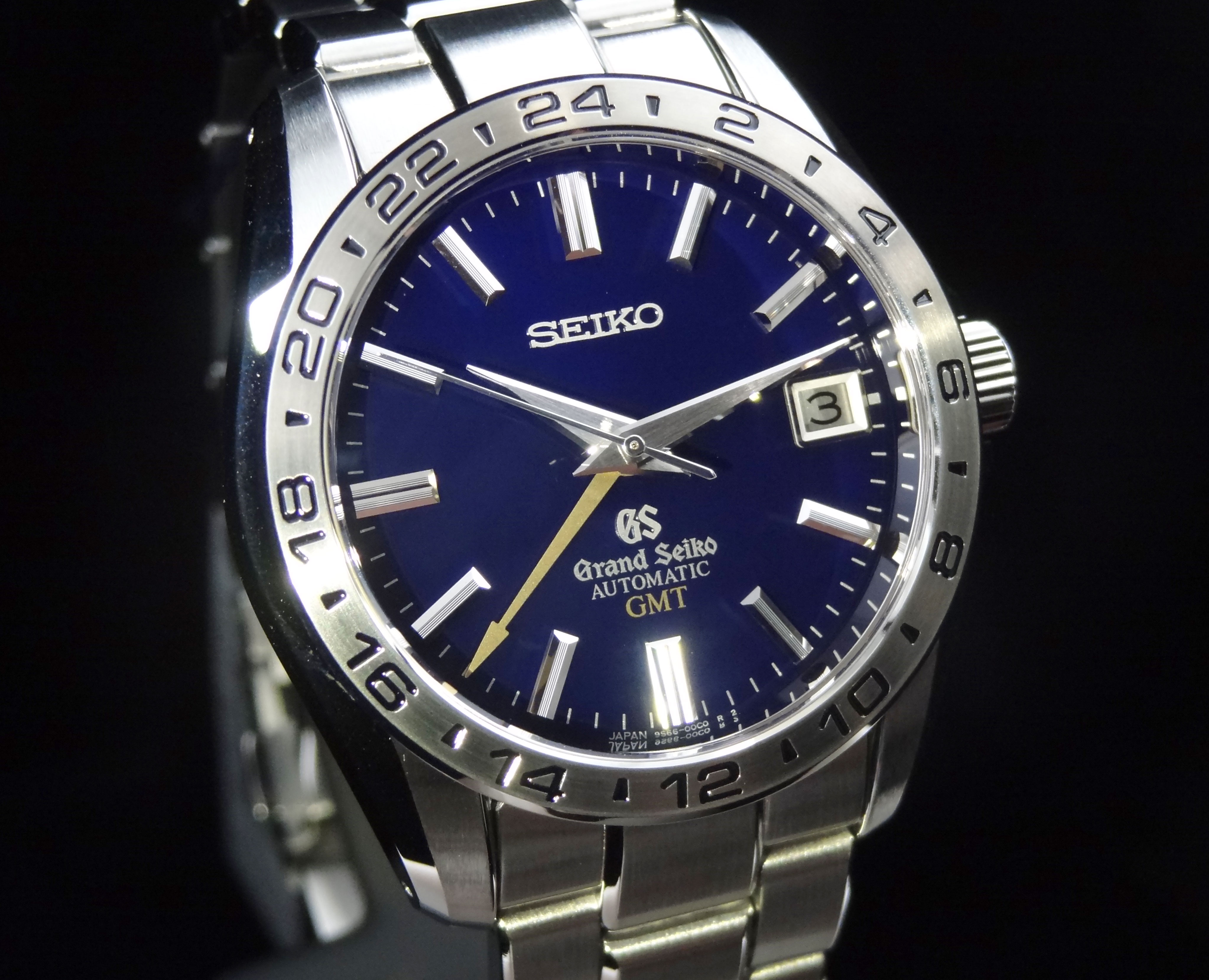 Grand Seiko Mechanical GMT 10th Anniversary Limited Edition SBGM029 | AZ  Fine Time Blog